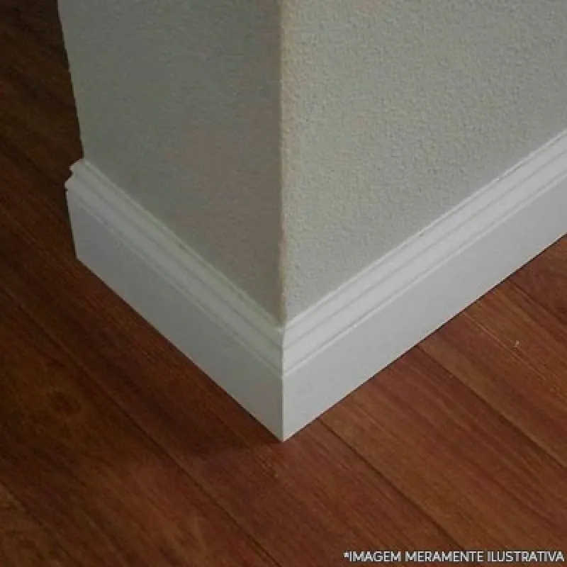 rodapé laminado branco